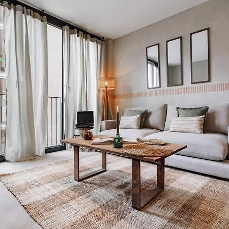 Apartment Cadiar - 2 Bedrooms In Eixample Esquerra *
