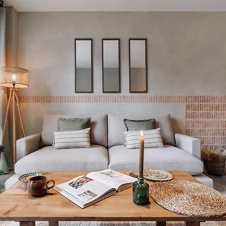 Apartment Cadiar - 2 Bedrooms In Eixample Esquerra *