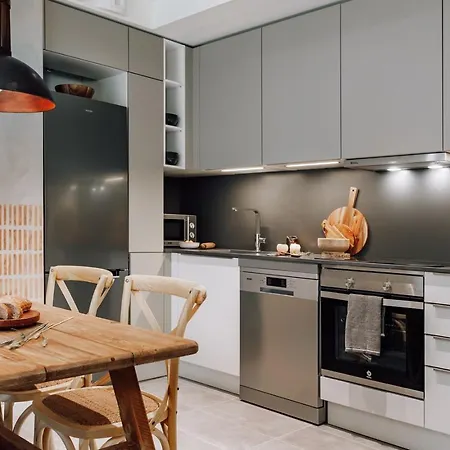 Cadiar - 2 Bedrooms In Eixample Esquerra ברצלונה