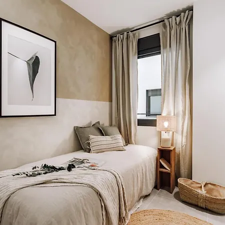 Cadiar - 2 Bedrooms In Eixample Esquerra * Barcelona