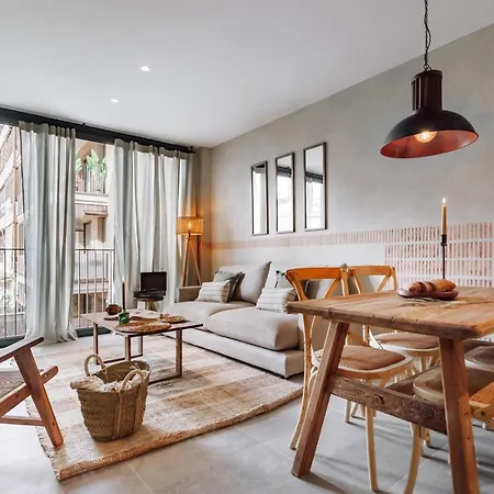 Apartament Cadiar - 2 Bedrooms In Eixample Esquerra Barcelona